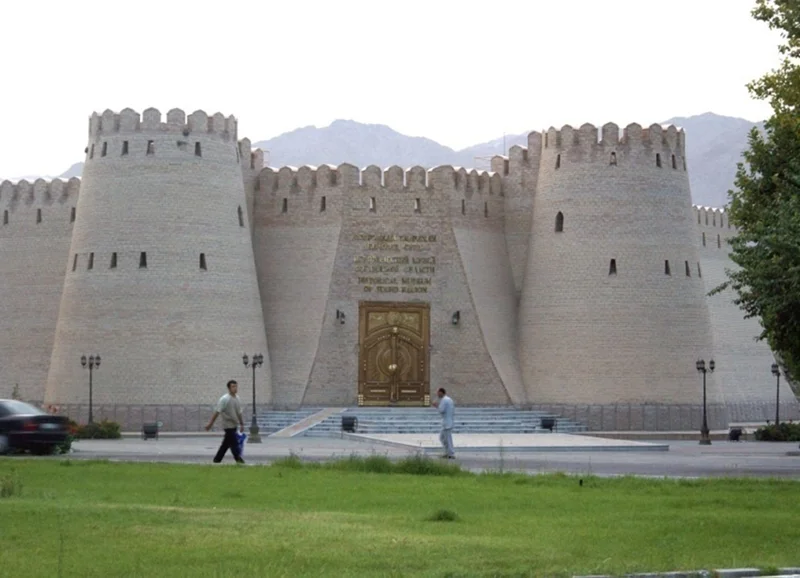 موزه تاريخی شهر خجند