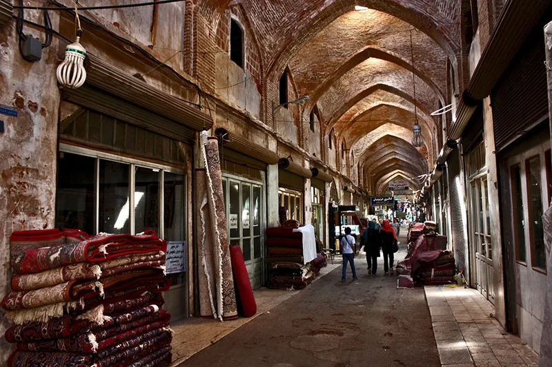 مجموعه بازار قزوین: گنجینه‌ای از تاریخ و معماری
