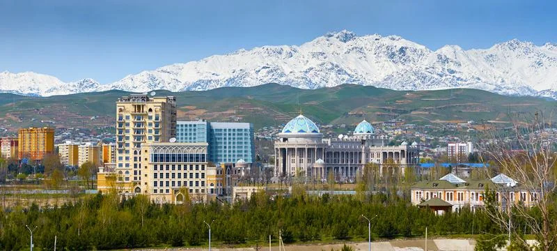 تاجیکستان/فصل اول: موقعیت جغرافیایی، رودها، کوه‌ها