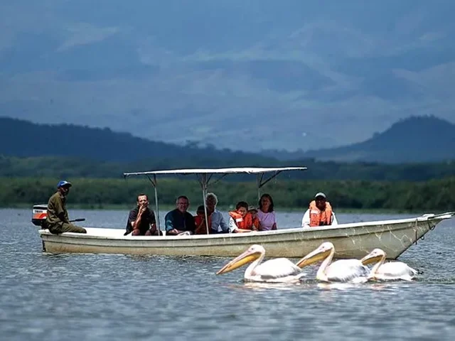 جاذبه‌های گردشگری کنیا؛ دریاچه‌های کنیا